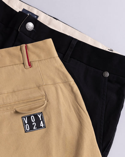 Voyage Bambino Chino Pant Sand, close-up detail