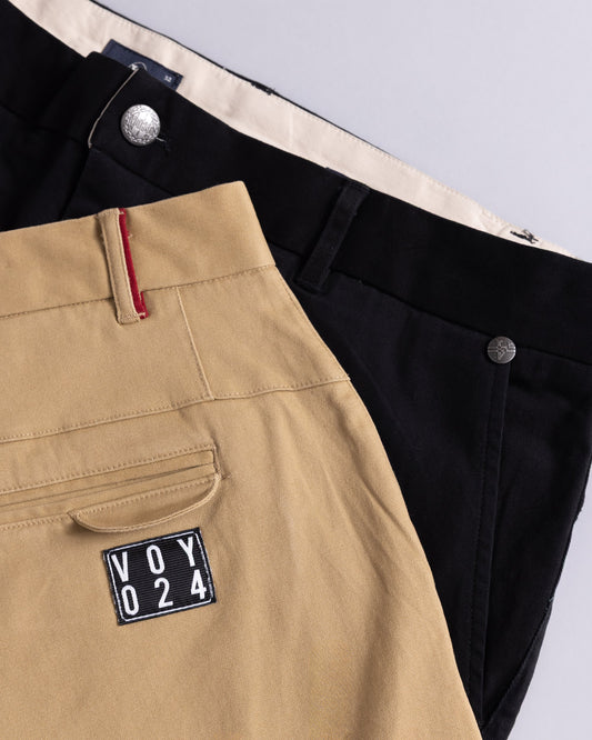 Voyage Bambino Chino Pant Sand, close-up detail